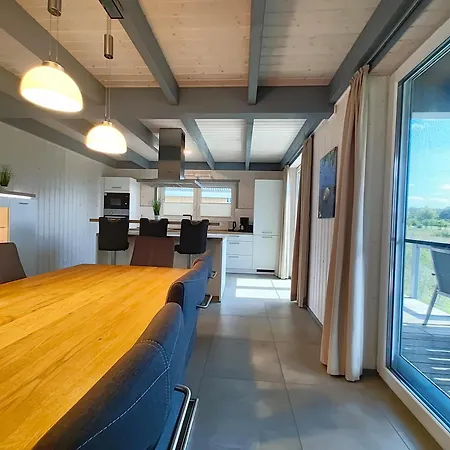 Schwan 315 度假居 *